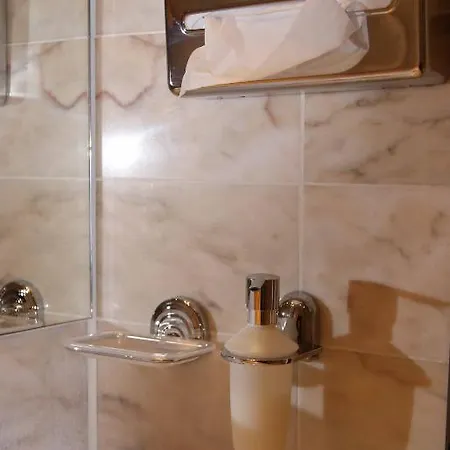 فندق Auberge-living